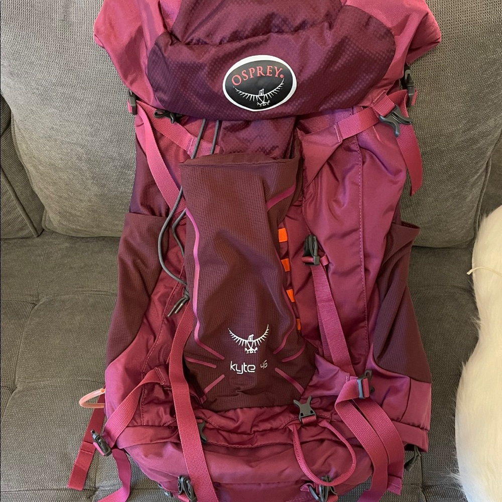 *Excellent* Osprey Kyte 46 L Size S/M Women's Backpack